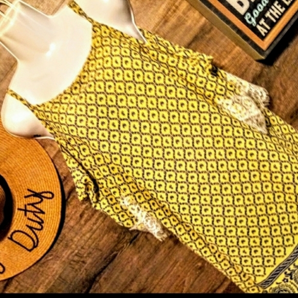 Highness Dress Size 2X Cold Shoulder Lace NWT - Picture 7 of 11